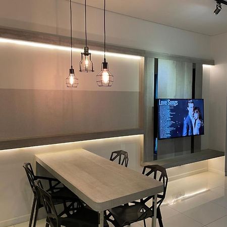 Summer Suites Klcc 1Bedroom With Twin Queen Bed Apartment Kuala Lumpur Ngoại thất bức ảnh